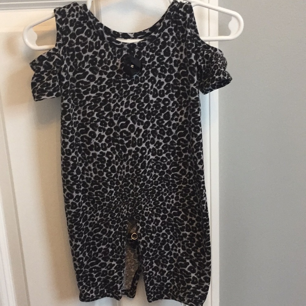 Boutique cold shoulder baby girl romper